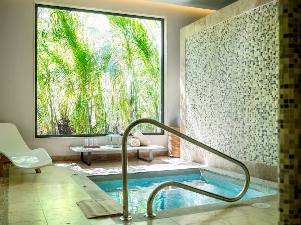 AndazMayakoba